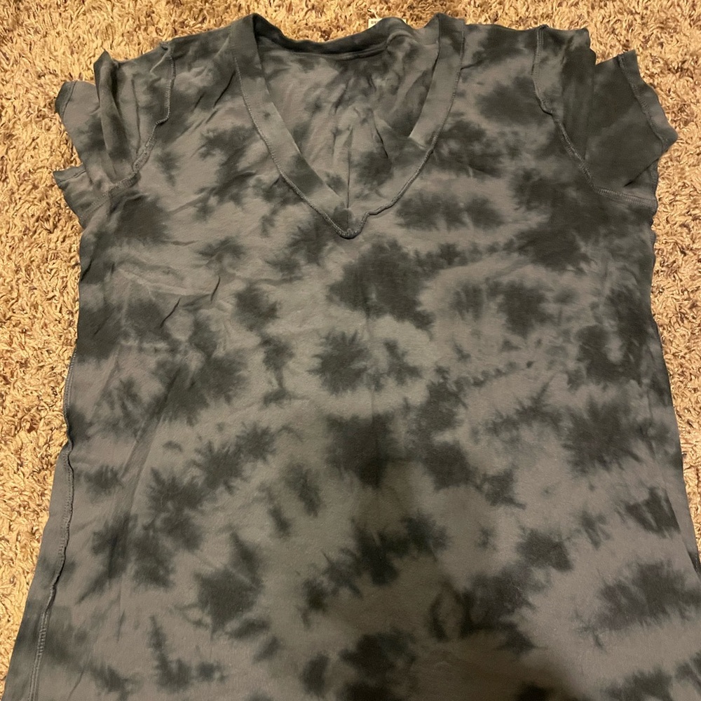 blue tye dye shirt
